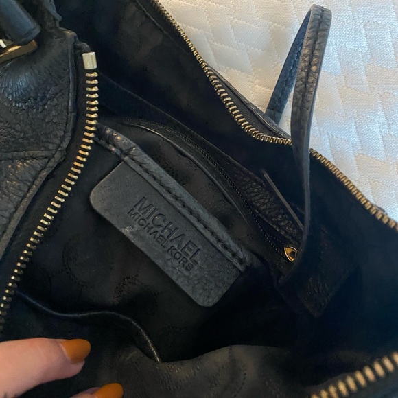 Michael Kors Leather Bag - Picture 2 of 2